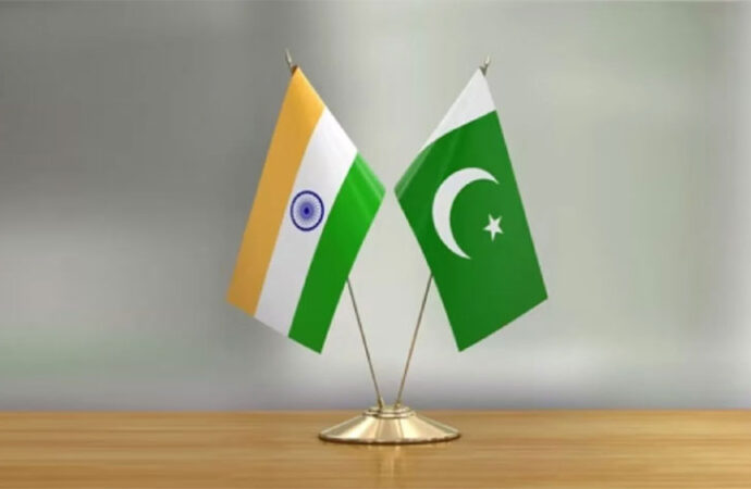 پاکستان، بھارت کے ڈائریکٹر جنرل ملٹری آپریشنز کے درمیان ہاٹ لائن پر بات چیت