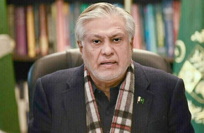 پانی کا مسئلہ حل نہ ہوا تو جنگ بندی کو خطرہ لاحق ہو سکتا ہے، نائب وزیراعظم اسحق ڈار کا انتباہ