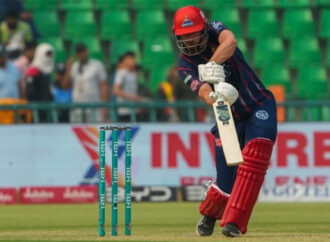 کراچی کنگز نے ملتان سلطانز کو87رنز سے ہرا دیا