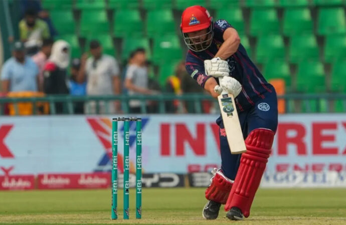 کراچی کنگز نے ملتان سلطانز کو87رنز سے ہرا دیا