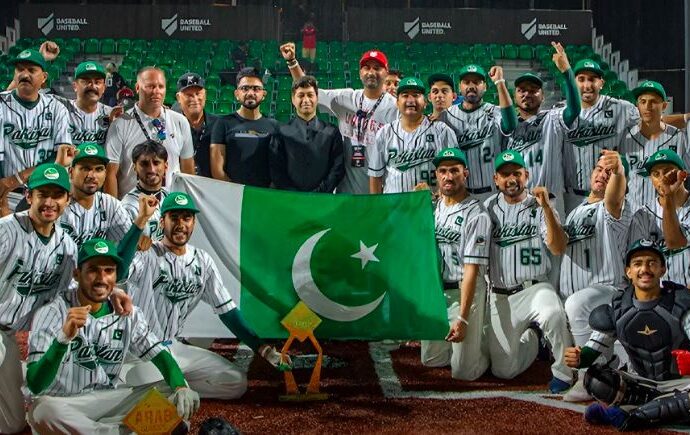 پاکستان نے بھارت کو 1-14سے شکست دیکر ویسٹ ایشیا بیس بال کپ کے فائنل میں جگہ بنالی