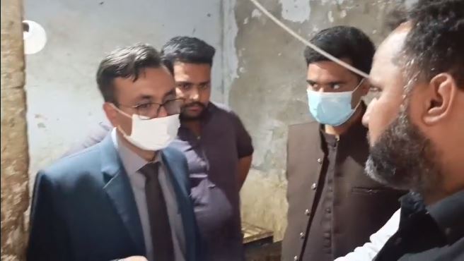 فوڈ سیفٹی ٹیمز کے جعلی دودھ،ناقص گوشت اور جعلی مشروبات والے یونٹس پر چھاپے،3مقدمات درج