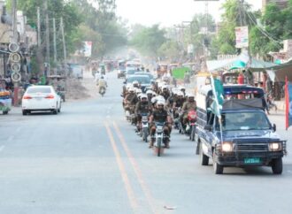 جھنگ پولیس کا محرم الحرام کے حوالے سے فلیگ مارچ