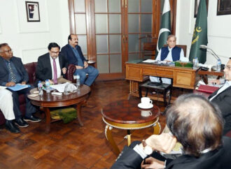 وزیراعظم کی الیکٹرک وہیکلز پالیسی کو جلد حتمی شکل دینے کی ہدایت