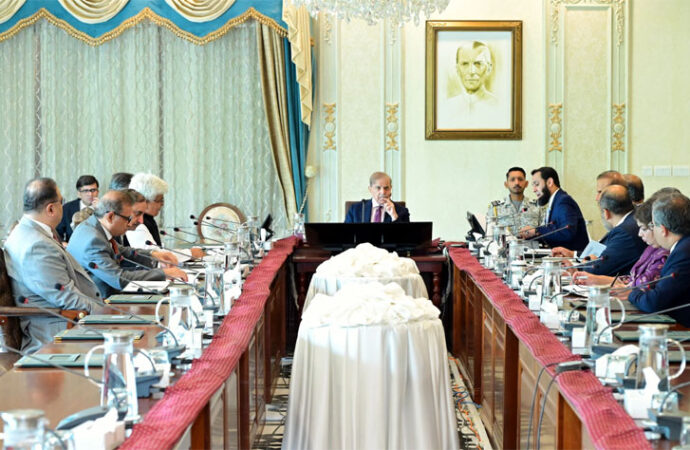 حکومت پاکستان کومضبوط عالمی معیشت بنانے کیلئے پرعزم ہے،وزیراعظم