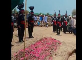 بلوچستان میں شہید ایف سی جوان سرفراز نبی بخش موضع دوسیرہ میں سپردِ خاک