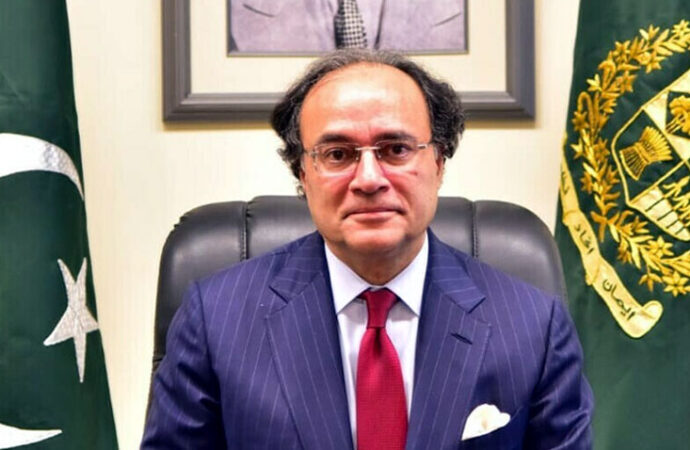 وزیر خزانہ عالمی فنانسنگ فار ڈویلپمنٹ کانفرنس میں شرکت کیلئے سپین روانہ