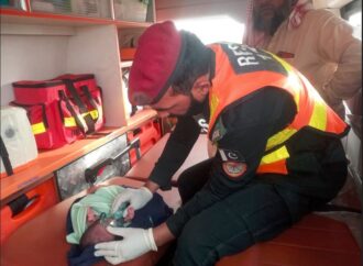 گوجرہ روڈ نئے بائی پاس کے قریب نامعلوم افراد نومولود بچے کو چھوڑ کر فرار ہوگئے