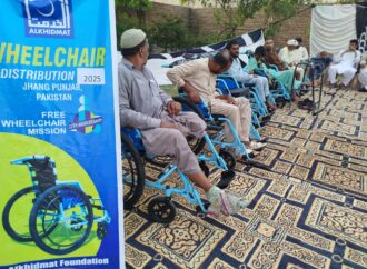الخدمت فاؤنڈیشن کی جانب سے 18ویل چیئرز تقسیم،اب تک کل513 معذور افراد کے لیے ویل چیئرز، مالیت 1 کروڑ 80 لاکھ روپے تقسیم کردی گئیں ہیں