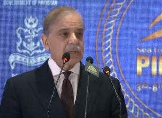 بحری شعبے کو مزید مضبوط بنانے کیلئے تمام فریق مل کر کام کریں،وزیراعظم