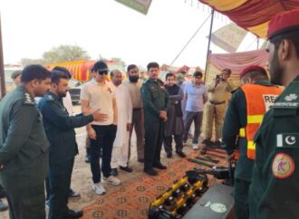 ممکنہ سیلابی خطرات کے پیش نظر ضلعی انتظامیہ کے زیر اہتمام ہیڈ تریموں پر جامع فلڈ موک ایکسرسائز کا انعقادکیا گی