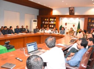 مخدوم سید فیصل صالح حیات اور ڈپٹی کمشنر علی اکبر بھنڈر کی زیر صدارت ڈسٹرکٹ کوارڈینیشن کمیٹی کا اجلاس منعقد ہوا