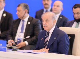 وزیراعظم کا موسمیاتی تبدیلی کے اثرات سے نمٹنے کیلئے مالیاتی لائحہ عمل وضع کرنے پر زور