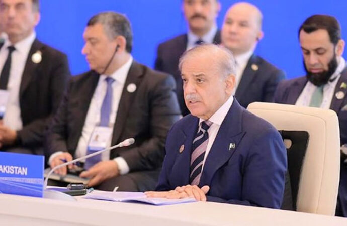 وزیراعظم کا موسمیاتی تبدیلی کے اثرات سے نمٹنے کیلئے مالیاتی لائحہ عمل وضع کرنے پر زور