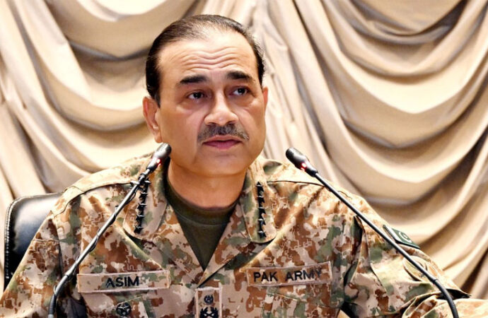 پاکستان کے خلاف کسی بھی مہم جوئی کا بھرپورجواب دیاجائے گا، فیلڈ مارشل