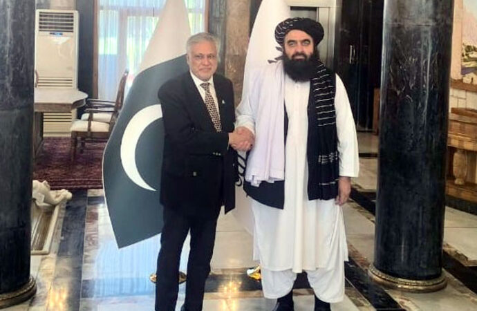 پاکستان اور افغانستان کا علاقائی رابطوں اور اقتصادی ترقی کیلئے تعاون جاری رکھنے پر اتفاق