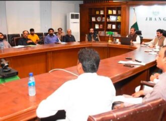 ڈپٹی کمشنر علی اکبر بھنڈر کی زیر صدارت ویسٹ مینجمنٹ کی کارکردگی بارے اجلاس منعقد ہوا