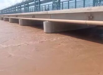 دریائے جہلم میں ممکنہ سیلاب کے پیش نظر ضلعی انتظامیہ جھنگ کی جانب سے فلڈ الرٹ جاری