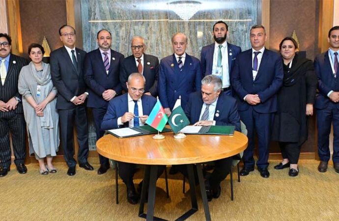 آذربائیجان کی جانب سے پاکستان میں دو ارب ڈالر سرمایہ کاری معاہدے پر دستخط
