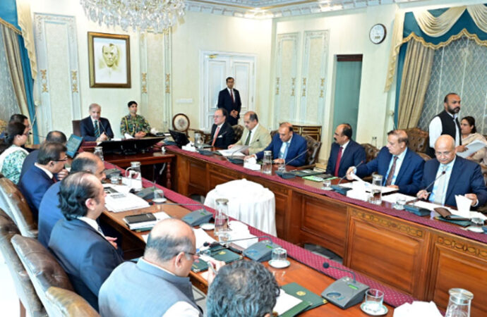 معیشت کی ڈیجیٹائزیشن سے شفافیت کوفروغ ملے گا،وزیراعظم