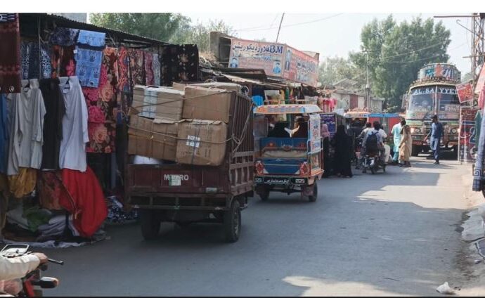 شہر میں ٹریفک کے مسائل کب حل ہونگے؟