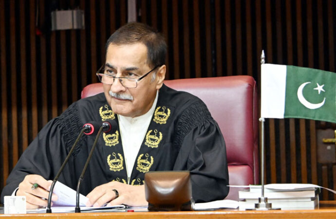 وفاقی حکومت ڈیموں کے 18 منصوبوں کیلئے فنڈ فراہم کررہی ہے،قومی اسمبلی کو یقین دہانی