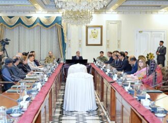 وفاقی کابینہ ارکان کی ایک ماہ کی تنخواہ سیلاب متاثرین کیلئے عطیہ کرنے کا اعلان