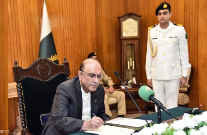 صدر نے پٹرولیم ترمیمی بل2025ء کی توثیق کر دی