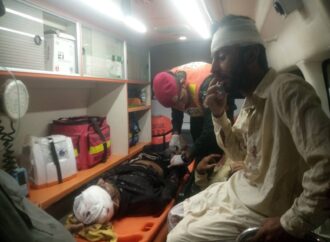 لالیاں روڈ رتہ کلاں شاہ جیونہ کے قریب مزدے اور 22ویلر ٹرالر میں تصادم 4 افراد زخمی