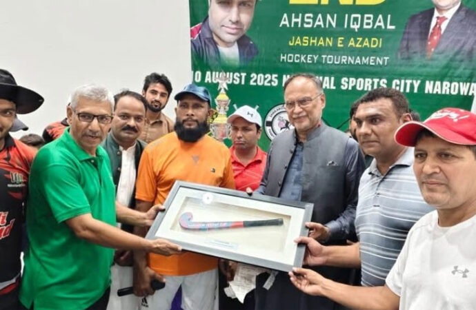 اڑان پاکستان ملک کی ترقی کیلئے جامع منصوبہ ہے، احسن اقبال