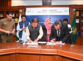 جھنگ میں رانا زید آئی پیک کمیونٹی ہیلتھ سینٹر قائم کیا جائے گا,ڈپٹی کمشنر(چئیرمین ہلال احمر کمیٹی ) اورآئی پیک کا مابین معاہدہ طے پا گیا