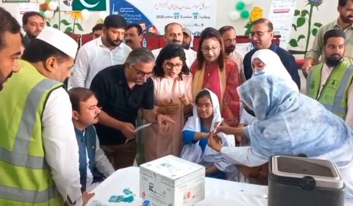 سروائیکل کینسر سے بچاؤ کی قومی ویکسینیشن مہم کی افتتاحی تقریب