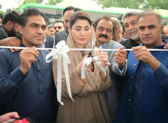 وزیراعلیٰ پنجاب کا فیصل آباد میں الیکٹرک بس سروس کا افتتاح