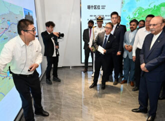 صدر کا سنکیانگ میں کاشغرفری ٹریڈ زون کا دورہ