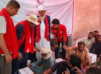 محبوب قادر شاہ، سیکرٹری جنرل ہلالِ احمر پنجاب نے تحصیل احمد پور سیال کے موضع پیر عبدالرحمن اور اطراف کے گاؤں کا دورہ کیا