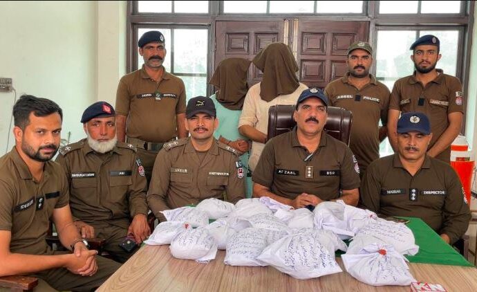 آرگنائزڈ کرائم یونٹ نے سنپال چوک کے قریب کارروائی کرتے ہوئے منشیات کی بڑی کھیپ پکڑ لی