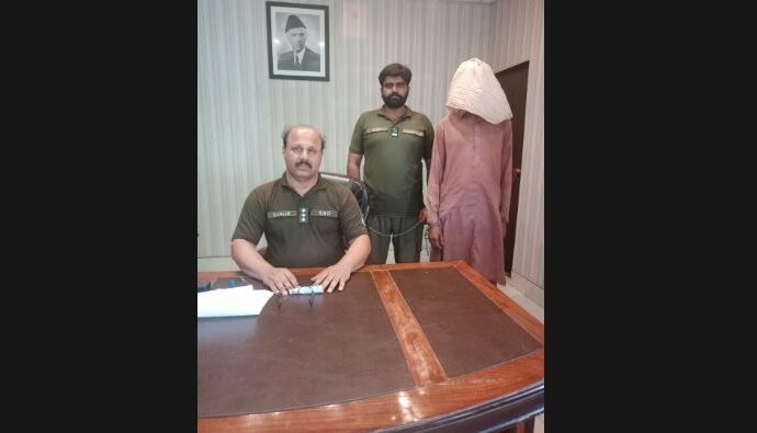 موٹر سائیکل مکینک کا اپنے شاگرد کی وڈیو سوشل میڈیا پر وائرل، پولیس نے ملزم کوگرفتار کرلیا