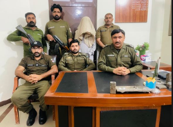 پولیس کی بڑی کارروائی، خطرناک شوٹر و مجرم اشتہاری سعید گوپال گرفتار