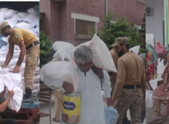 سیلاب متاثرین کی مدد کیلئے پاک فوج کا جھنگ، موضع حسن خان اور گردونواح میں ریسکیو آپریشن