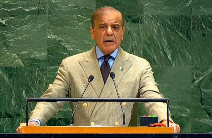 بھارت کےساتھ بامقصد اورنتیجہ خیزمذاکرات کیلئے تیارہیں،وزیراعظم