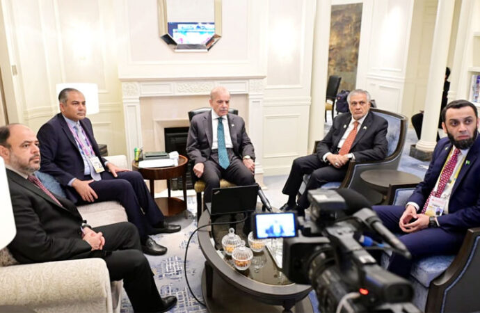 وزیر اعظم کی سیلاب سے متاثرہ نظام مواصلات اور بجلی کی ترسیل کے نظام کی بحالی کیلئے اقدامات کی ہدایت