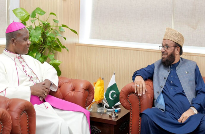 حکومت نےاقلیتوں کوبااختیاربنانے کیلئے اقدامات کئے ہیں،سرداریوسف