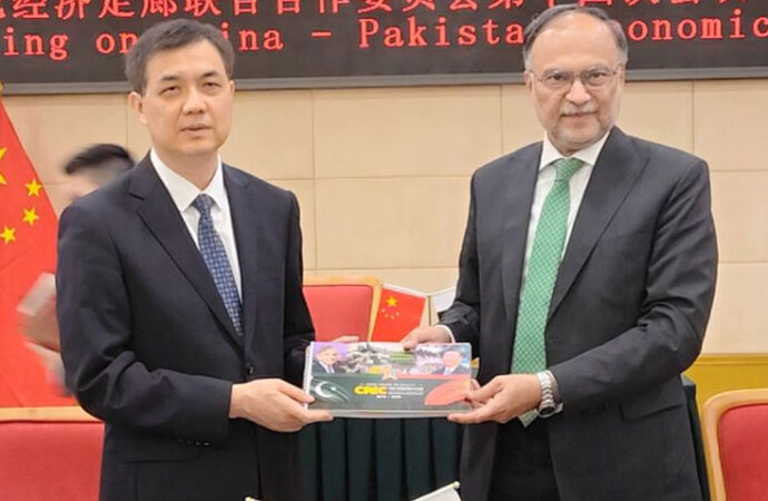 پاکستان۔چین 90 دنوں میں سی پیک کا نیاطویل المدتی منصوبہ شائع کریں گے