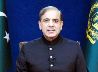 وزیراعظم کی اداروں کو سیلاب زدگان کی مدد کیلئے چوکس رہنے کی ہدایت