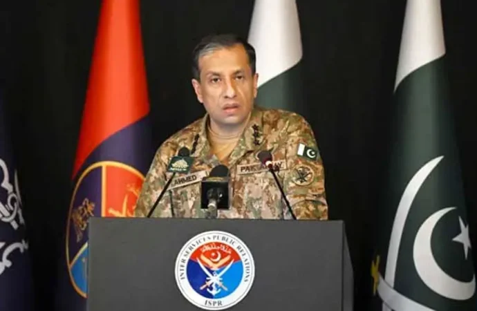 کسی بھی بیرونی جارحیت کا جواب سخت اور شدید ہوگا:ڈی جی آئی ایس پی آر