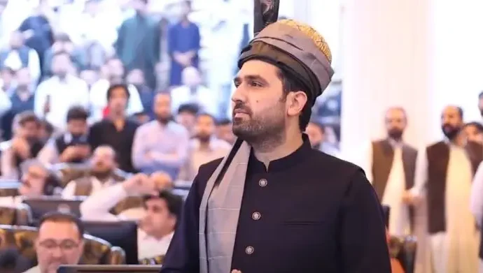 میں سب سے پہلے پاکستانی ہوں،میں پختون ہوں اور میں فخر کرتا ہوں کہ میں قبائلی ہوں، سہیل خان آفریدی