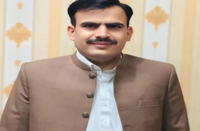 مہر امتیاز نول بطور اسسٹنٹ ڈائریکٹر تحصیل کے تمام امور مؤثر طور پر ادا کر رہے ہیں۔