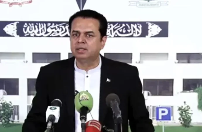 حکومت اظہاررائے کی آزادی پر مکمل یقین رکھتی ہے:طلال