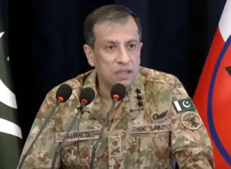 خوارج دہشت گردوں اور ان کے سہولت کاروں کے گرد گھیرا مزید تنگ کیا جائے گا، چاہے وہ کوئی بھی ہوں۔ڈی جی آئی ایس پی آر