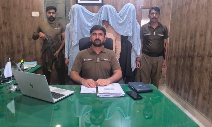 تھانہ شورکوٹ کینٹ پولیس نے قتل کے سنگین مقدمے میں مطلوب تین خطرناک اشتہاری مجرمان کو گرفتار کر لیا۔